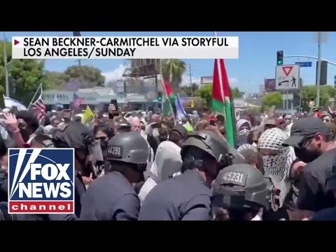 You are currently viewing Violent ‘pro-Hamas mob’ targets Los Angeles synagogue