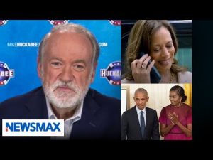 Read more about the article ‘Absurd’: Mike Huckabee reacts to Kamala-Obamas ‘weird’ phone call