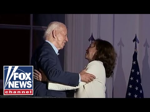 You are currently viewing Biden, Harris show united front at July 4th celebrations