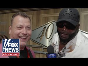 Read more about the article Big Papi to Jimmy Failla: ‘Real men wear pink!’