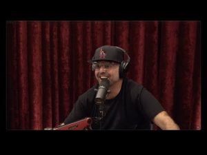 Read more about the article Joe Rogan Experience #2218 – Sam Tripoli