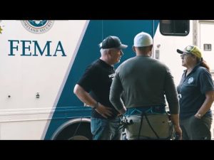 Read more about the article FOOTAGE: Glenn Beck interviews lone FEMA crew in Asheville about Hurricane Helene relief