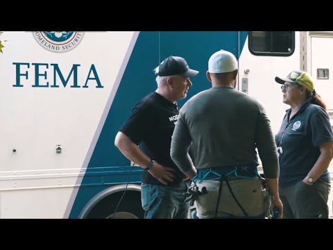 You are currently viewing FOOTAGE: Glenn Beck interviews lone FEMA crew in Asheville about Hurricane Helene relief