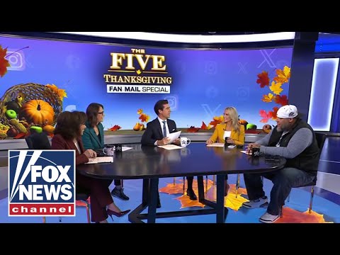 You are currently viewing ‘The Five’ talk Thanksgiving celebrations