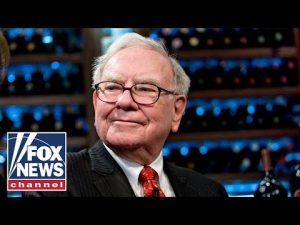 Read more about the article Legendary investor Warren Buffett shares meaning of giving back in rare note