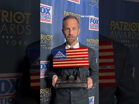 You are currently viewing Kirk Cameron receives Fox Nation Culture Warrior Award at Patriot Awards