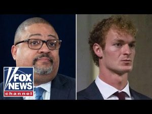 Read more about the article ‘DISGRACE’: DA Bragg slammed for making Daniel Penny case about race