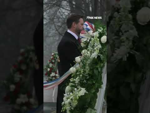 Read more about the article Trump and Vance lay wreaths at Tomb of the Unknown Soldier