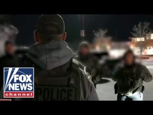 Read more about the article WATCH: Fox News follows ICE during Boston arrests