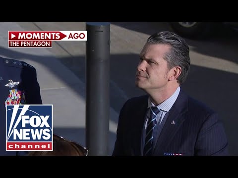 You are currently viewing Pete Hegseth answers questions at Pentagon: Trump’s orders ‘will be executed’