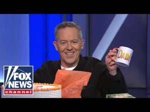 Read more about the article ‘The Five’ welcomes Greg Gutfeld back after the birth of his daughter