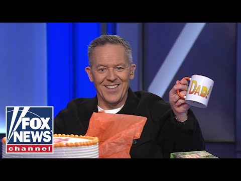 You are currently viewing ‘The Five’ welcomes Greg Gutfeld back after the birth of his daughter