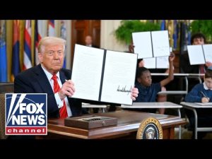 Read more about the article Trump is ‘cutting out the middlemen’ in education: WY superintendent