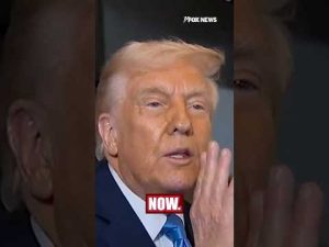 Read more about the article Trump urges reporters to prep for landing on Air Force 1 #foxnews #trump #politics #breakingnews