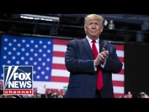 Read more about the article Ex-White House spox sends message to Trump ‘naysayers’